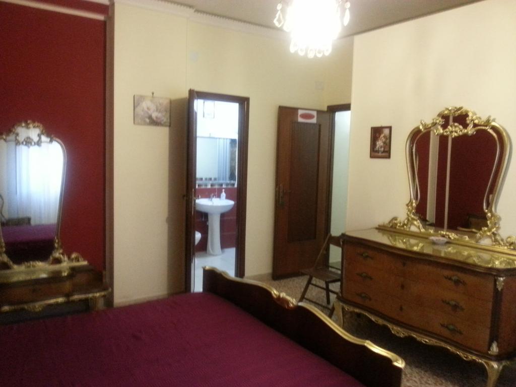 B&B Intrabartolo Трапані Номер фото